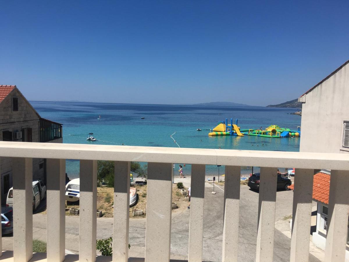 Apartmani Domenika Žuljana Exteriör bild