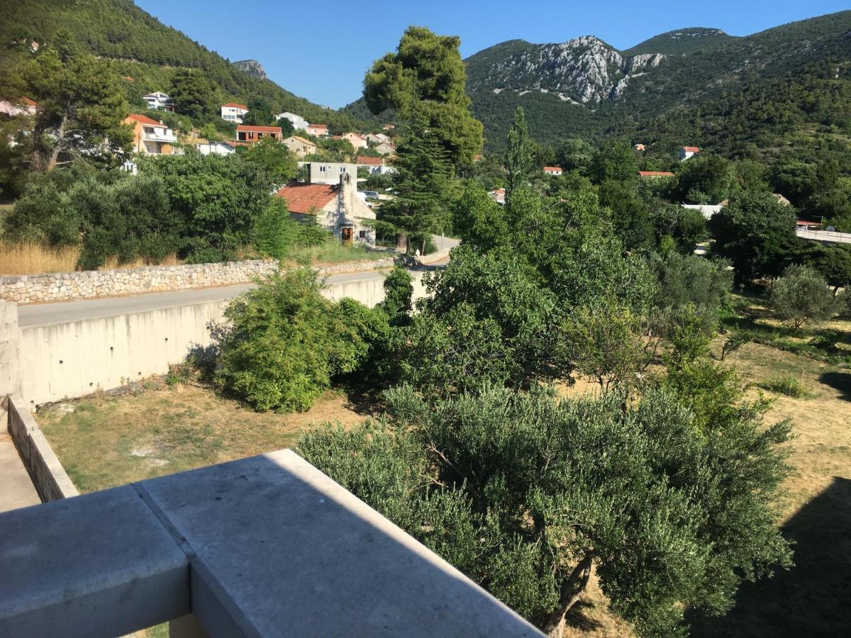 Apartmani Domenika Žuljana Exteriör bild